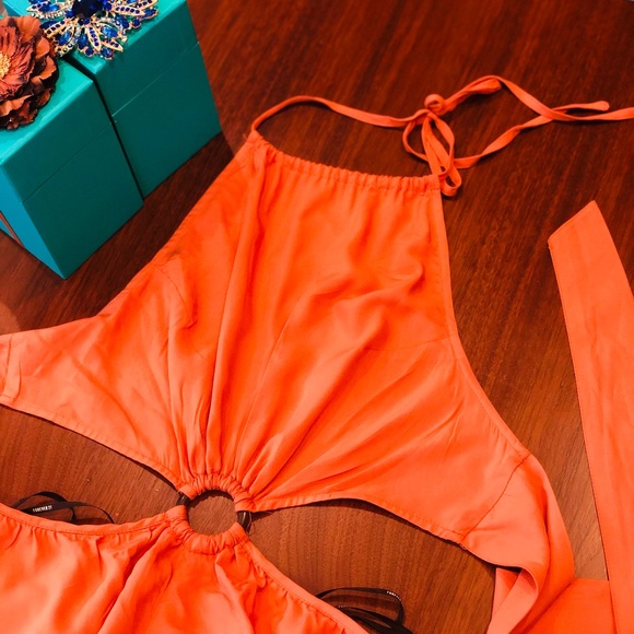 Salt Canyon Romper/Halter Top and Shorts with Ring - Picture 3 of 5